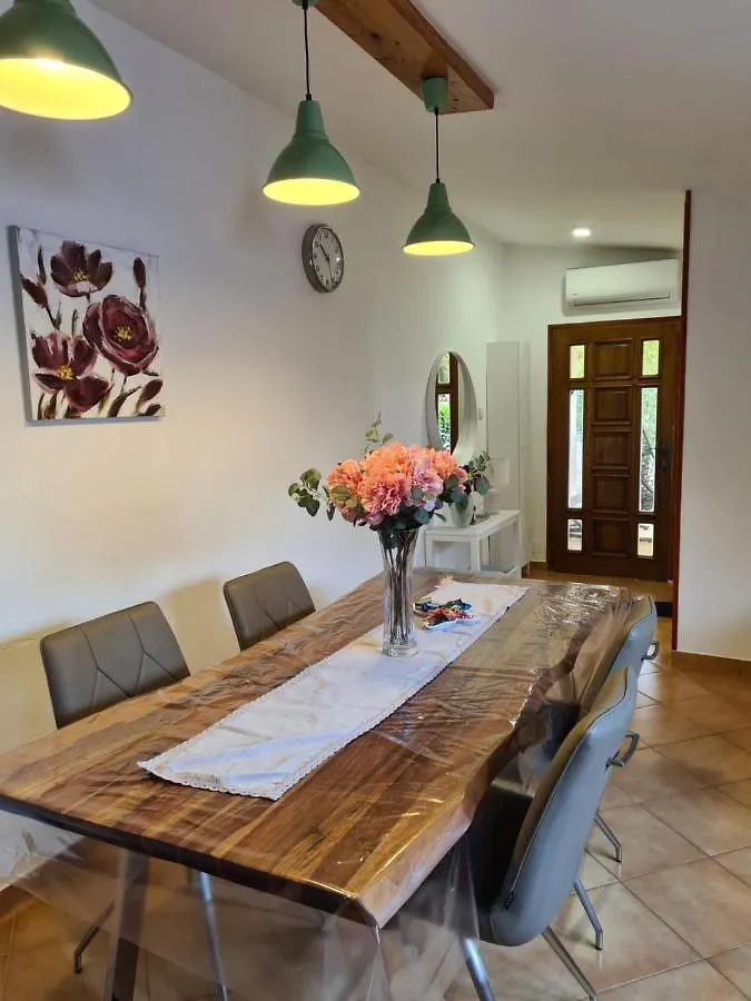 Ferienwohnung VOLMEness Pula
