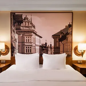 https://lindner-hotel-prague-castle.praguehotelsweb.com