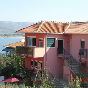 https://apartmani-ante-trogir.splithotels.org