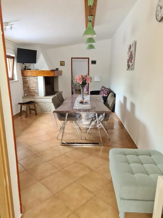 Volmefamily Apartment Pula