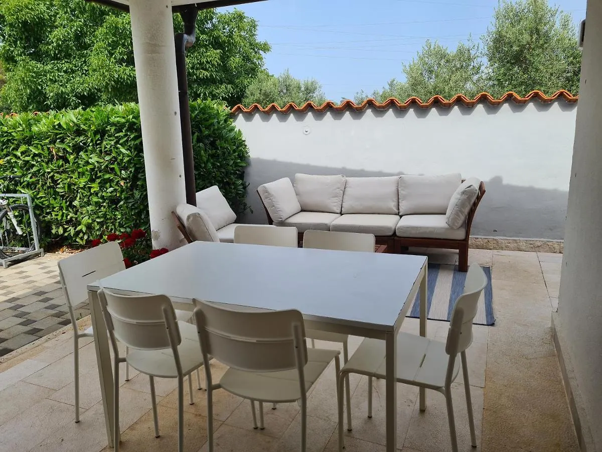 Volmefamily Apartment Pula Croatia